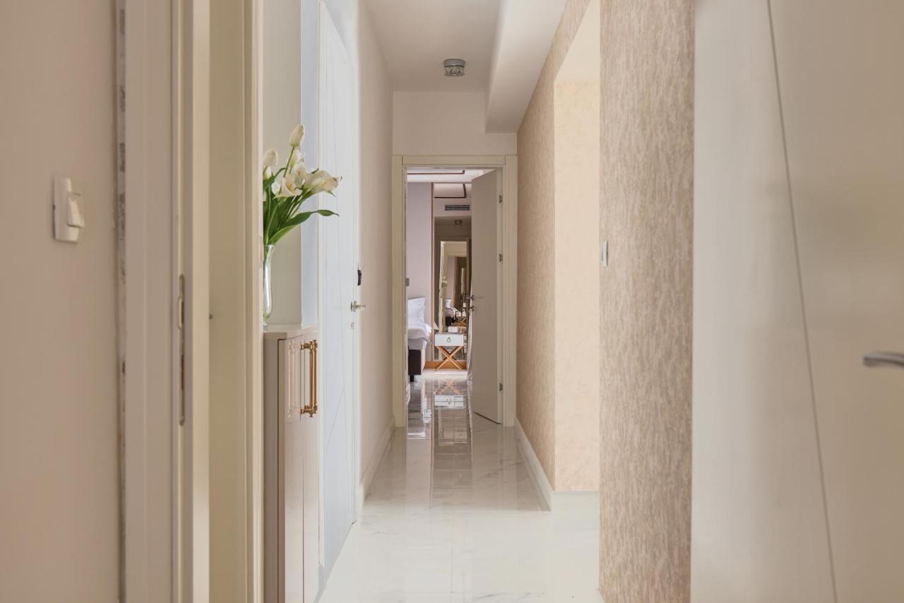 Moderna Luxury Apartments With Heated Pool Tivat Exterior photo