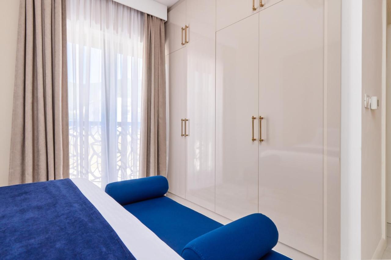 Moderna Luxury Apartments With Heated Pool Tivat Exterior photo
